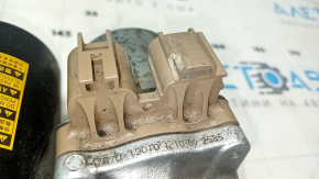 The brake booster for the Toyota Prius V 12-17 has a broken connector.