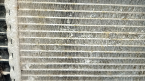 The radiator cooling water Audi Q5 80A 18-24 2.0T, MHEV has fallen out of cells