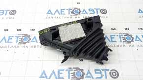 Left tailgate shock absorber boot for BMW 4 Series F36 15-20 Gran Coupe, black, crack in mount