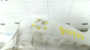 The rear bumper mount, right lower, Lexus RX350 RX450h 10-15, is broken.