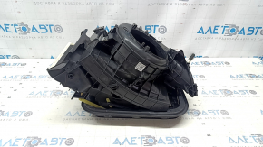 The bare heater housing of the Volvo XC90 16-18
