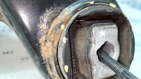 Rear subframe BMW 4 F36 15-20 Gran Coupe, 2 torn subframe struts, 3 microcracks in the gearbox strut