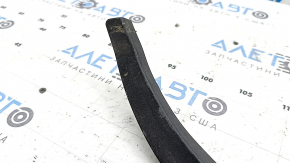 Rear left fender arch trim for Toyota Highlander 20-25 on the front body, scratches