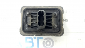 Rear right jack stand BMW 4 F36 15-20 broken fasteners, dented