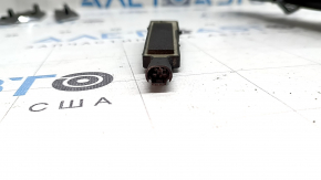 Keyless antenna for the outer rear right door handle of the Audi A5 F5 17-24