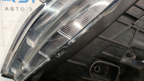 Left front headlight for Hyundai Santa FE Sport 2017-2018 restyling, USA, halogen, peeling varnish, cobweb, crack in glass