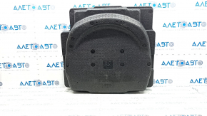 The central foam of the trunk of the Subaru Forester 19-24 SK is dented.