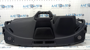 Subaru Forester 19-24 SK black dashboard with airbag