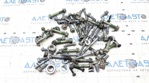 Incomplete rear suspension hardware for Nissan Ariya 23-25
