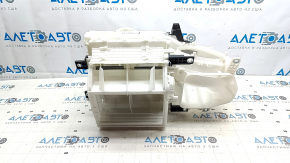 Nissan Ariya 23-25 heater housing ventilation