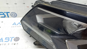 Left front headlight VW Passat b8 16-19 USA halogen, scratches, broken seal mount