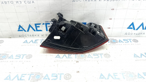 Left outer fender light for an Audi A6 C7 16-18, with scratches.