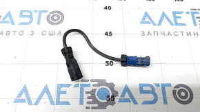Wire for the front camera of the Audi A6 C7 16-18 rest.