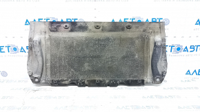 The front engine guard of the Audi A6 C7 12-18 is worn out.
