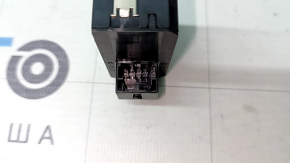 Audi A6 C7 12-18 trunk lid closing button with lock
