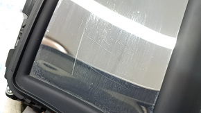 Projection onto the windshield of an Audi A6 C7 16-18 rest, scratches