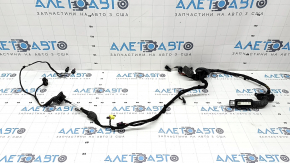 Wiring for the front right door of an Audi A6 C7 12-18 for keyless entry and a camera