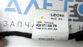 Wiring for the front right door of an Audi A6 C7 12-18 for keyless entry and a camera