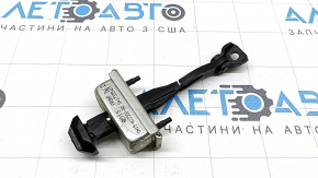 Ford Ecosport 18-22 front left door stop cracked