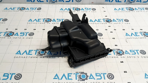 Air filter housing right Infiniti Q50 16- 3.0 lower part
