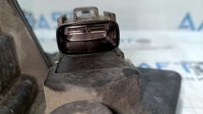 The diffuser radiator shroud assembly for a Ford Ecosport 18-22 2.0 is broken.