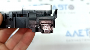 Front left seat heating buttons for a Mercedes GLC 20-22