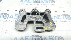 Mercedes GLC 300 20-22 lower intercooler bracket
