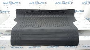 Universal black rubber trunk mat