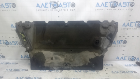 Audi A4 B9 17-19 engine guard: cracks, dents, broken corner