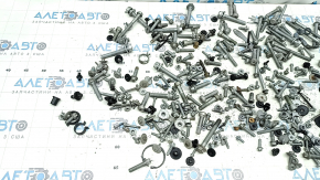 Incomplete underhood hardware for Mercedes GLC 16-22