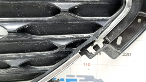 Ford Escape MK4 2020-22 grille, black gloss mesh, chrome frame, scratches, broken frame