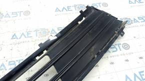 Ford Fusion mk5 17-18 front bumper lower grille, sand texture