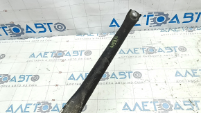 The right strut bar of a BMW 5 G30 17-23 2.0T, 3.0T, 530e hybrid is covered in soot.