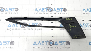 Right fog light frame for BMW 5 G30 17-20, gloss black, broken mount, cracked, scratches