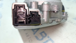 The Ford Escape MK4 20-22 electric power steering column is rusty.
