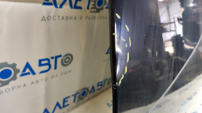 The panoramic roof glass of the Ford Mustang Mach-E 21-23 has a dented trim.