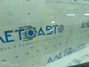 Hyundai Sonata 11-15 windshield sand, scratches