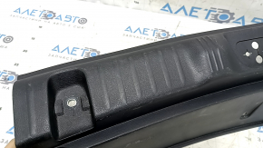 Jeep Compass trunk opening trim 17-24 scratches, scuffed