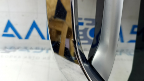 BMW X7 G07 19-22 radiator grille without night vision, under the camera, dents, sand, broken fasteners