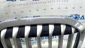 BMW X7 G07 19-22 radiator grille without night vision, under the camera, dents, sand, broken fasteners