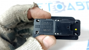 BMW X7 G07 19-22 trunk lid closing button with lock