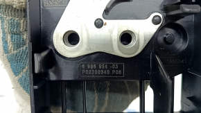 BMW X7 G07 19-22 battery positive terminal housing with cover