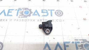 Jeep Compass 22-25 front left airbag sensor on TV