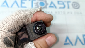 BMW X7 G07 19-24 front view camera in the grille under 360, sand