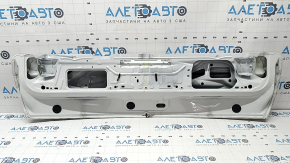 The trunk door is bare, the lower part is BMW X7 G07 19-24 white A96