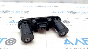 Hyundai Ioniq 5 22-24 USB Hub complete with cover and sensor