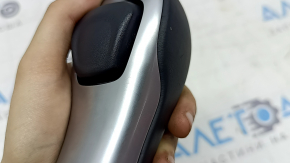 Jeep Compass 22-25 leather gear knob, gray trim, scratches