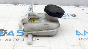 Large brake master cylinder reservoir for Hyundai Ioniq 5 22-24 with lid