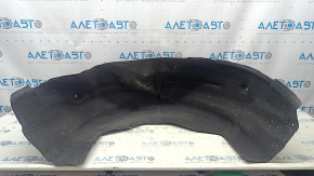 The rear left fender liner of BMW X7 G07 19-24 is torn and dented.