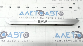 Front left door sill insert for BMW X7 G07 19-24, chrome with backlight, scratches